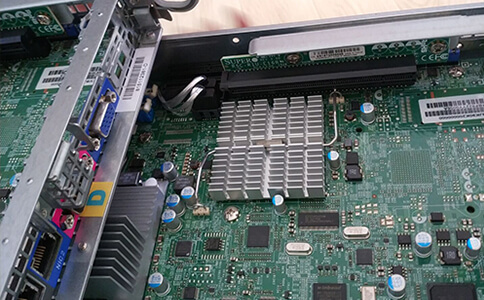 為什么服務(wù)器總是開著？電腦可以當(dāng)服務(wù)器嗎？